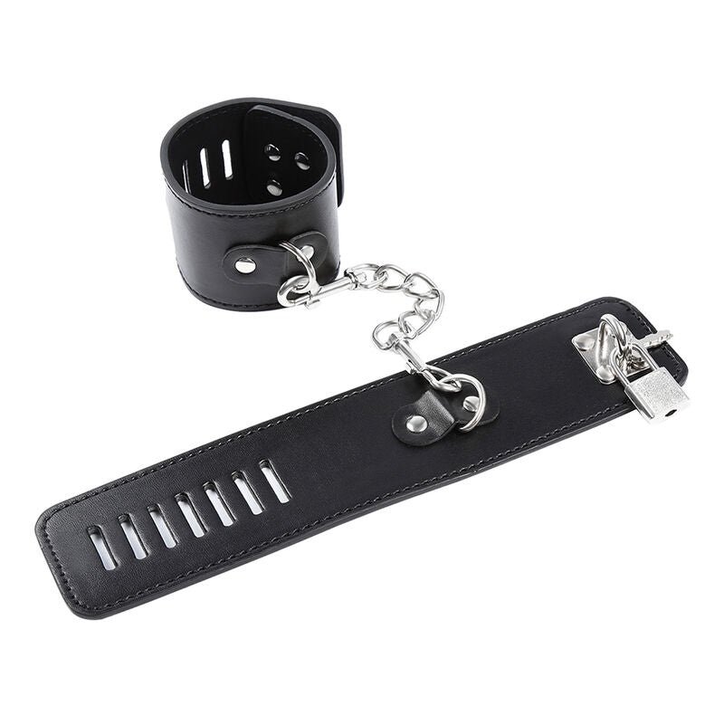 OHMAMA FETISH - HASP STYLE WRIST RESTRAINTS