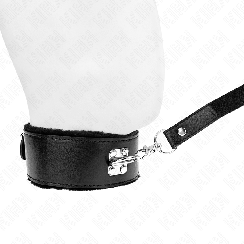 KINK - COLLAR CON CORREA 116 CM CON TACHUELAS PLATA MODELO 4 NEGRO AJUSTABLE 40-48 CM X 6 CM